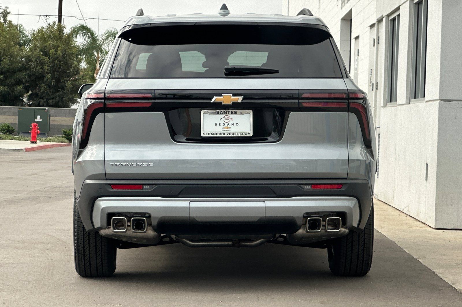 New 2026 Chevrolet Traverse LT w/ LPO, Floor Liner Package FWD image 5