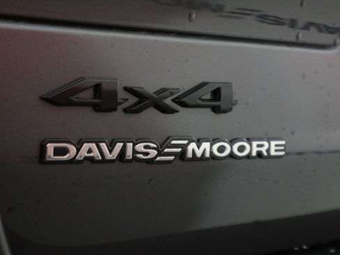 New 2025 Jeep Grand Cherokee L Altitude image 38