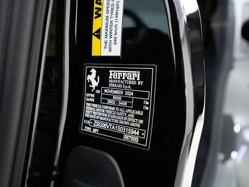 Certified 2025 Ferrari Purosangue AWD/4WD image 21