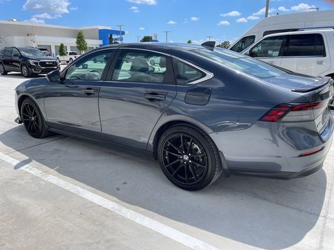 Used 2024 Honda Accord LX image 7
