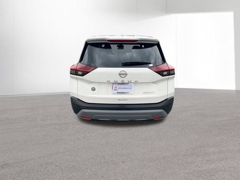 Certified 2023 Nissan Rogue SV AWD/4WD image 9