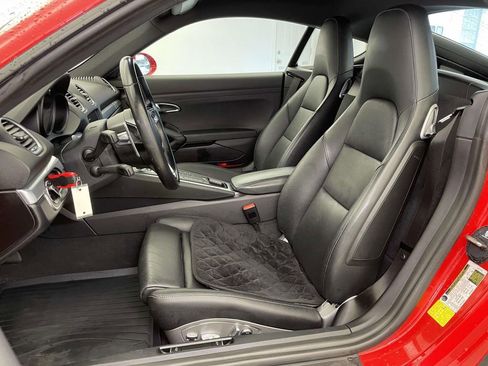 Used 2018 Porsche 718 Cayman S image 5