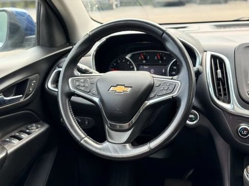 Used 2021 Chevrolet Equinox LT FWD image 23