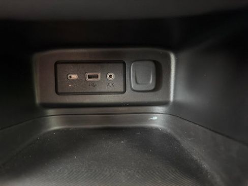 Used 2022 Chevrolet Equinox LT AWD/4WD image 23