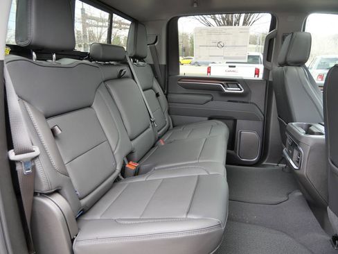 New 2026 GMC Sierra 3500 Denali w/ Denali Reserve Package AWD/4WD image 29