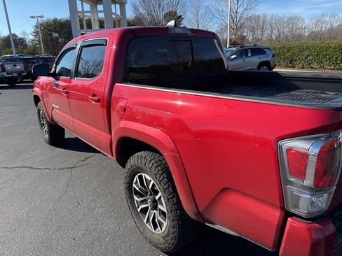 Used 2021 Toyota Tacoma TRD Sport image 6