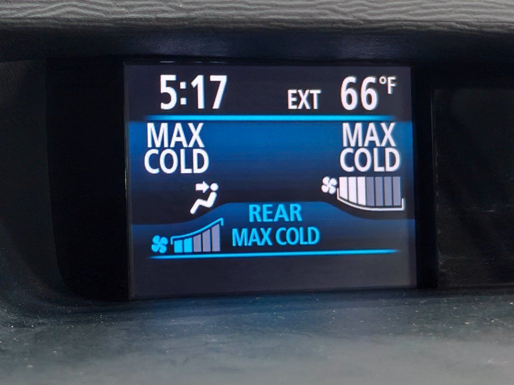 Used 2013 Toyota Sienna Limited w/ Premium Pkg AWD/4WD image 41