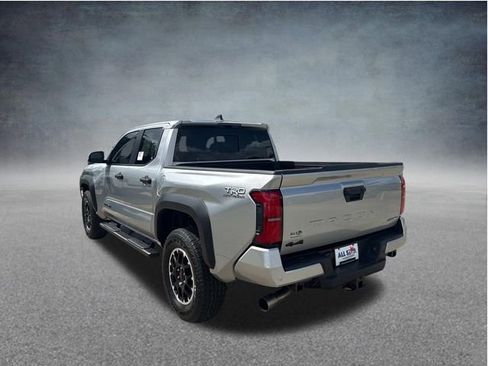 Used 2025 Toyota Tacoma TRD Off-Road AWD/4WD image 7
