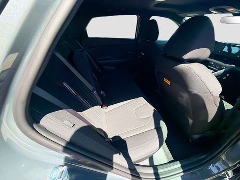New 2026 Hyundai Elantra SEL Sport Premium w/ Cargo Package FWD image 20