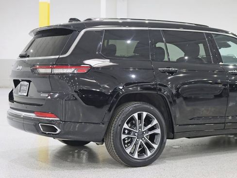 Used 2023 Jeep Grand Cherokee L Overland AWD/4WD image 10