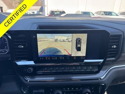 Used 2025 Chevrolet Silverado 1500 ZR2 w/ Technology Package AWD/4WD image 13