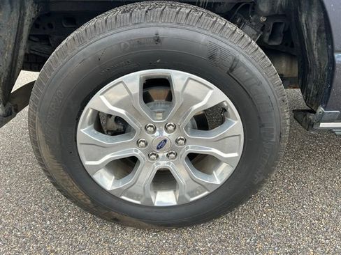 Used 2021 Ford F150 Platinum w/ Equipment Group 701A High AWD/4WD image 12