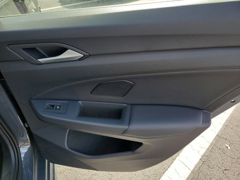 New 2026 Volkswagen Golf image 11