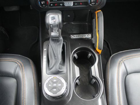 Used 2023 Ford Bronco Badlands AWD/4WD image 31