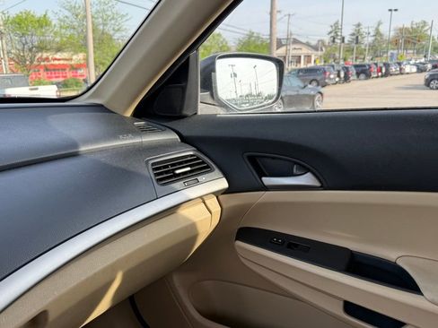 Used 2012 Honda Accord LX image 21