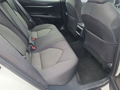 Used 2022 Toyota Camry LE FWD image 20