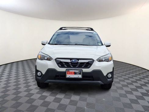 Used 2022 Subaru Crosstrek 2.0i Premium w/ Moonroof Package AWD/4WD image 3