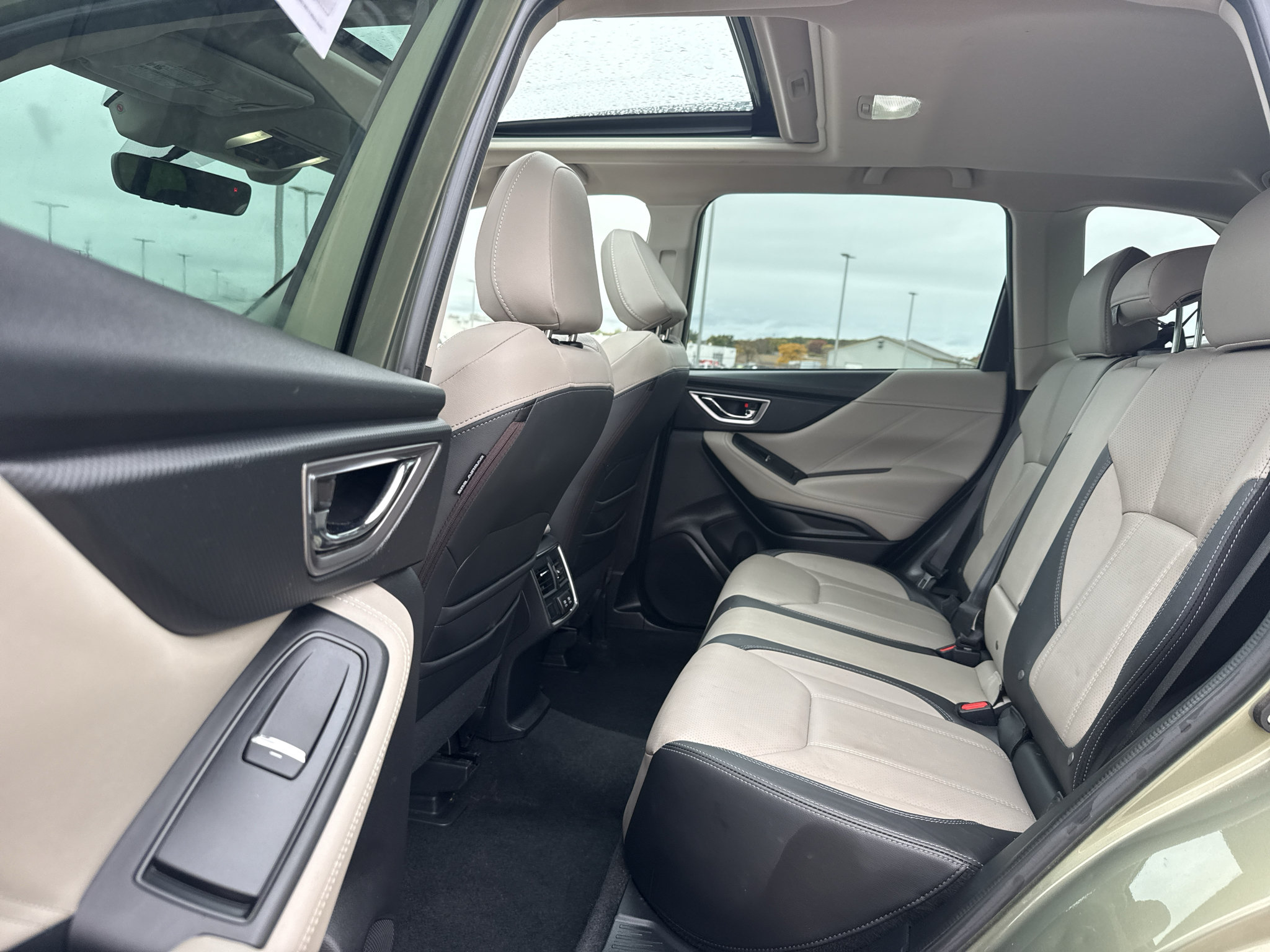 Used 2020 Subaru Forester Limited w/ Popular Package #3 AWD/4WD image 13