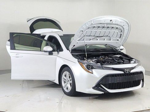 Used 2022 Toyota Corolla SE image 9