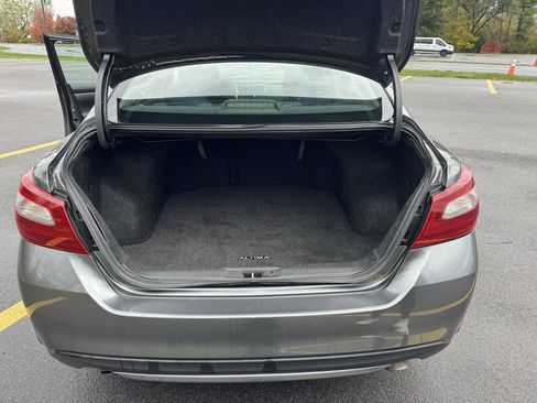 Used 2018 Nissan Altima 2.5 S FWD image 11