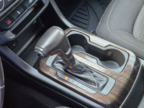 Used 2020 GMC Canyon SLE w/ Trailering Package image 17