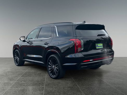 Used 2025 Hyundai Palisade Calligraphy image 5