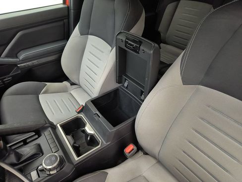 Used 2024 Toyota Tacoma TRD Sport AWD/4WD image 26