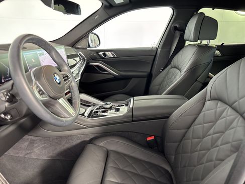Used 2026 BMW X6 xDrive40i w/ Executive Package AWD/4WD image 5