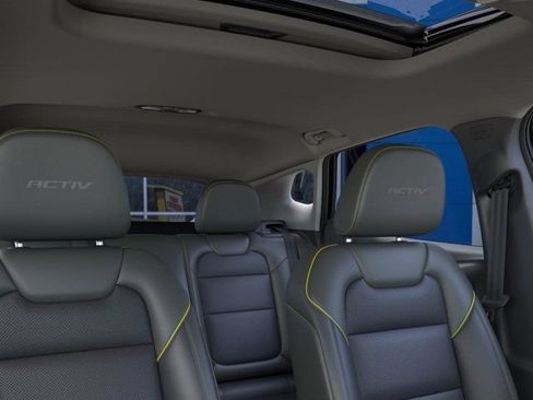 New 2026 Chevrolet Trax ACTIV w/ Sunroof Package FWD image 25