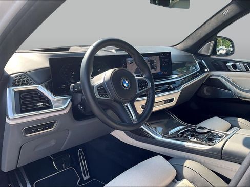 Used 2024 BMW X7 M60i w/ Executive Package AWD/4WD image 17