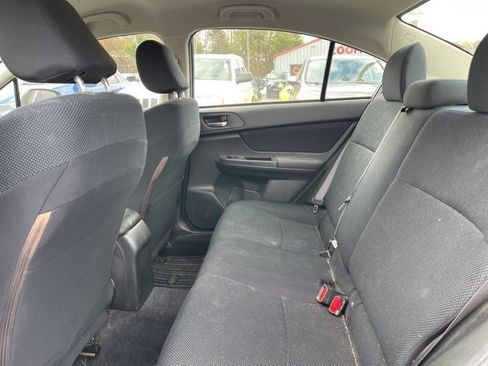 Used 2013 Subaru Impreza 2.0i Premium w/ All-Weather Pkg image 10