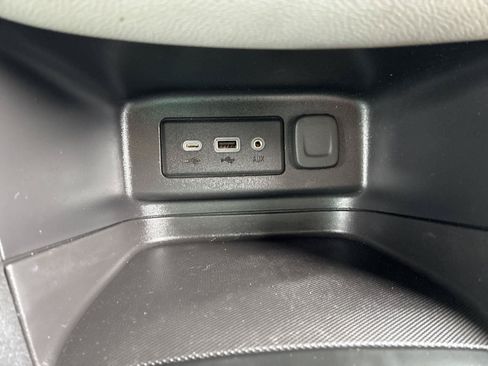 Used 2023 Chevrolet Equinox LS w/ LS Convenience Package AWD/4WD image 23