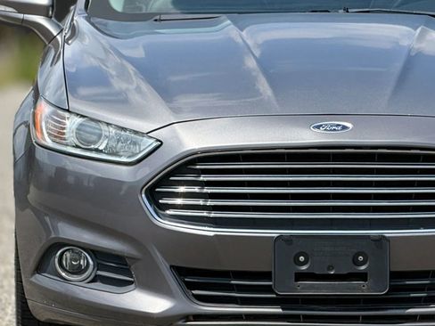 Used 2013 Ford Fusion SE FWD image 11