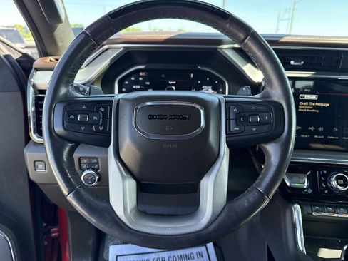 Used 2024 GMC Sierra 1500 Denali AWD/4WD image 23