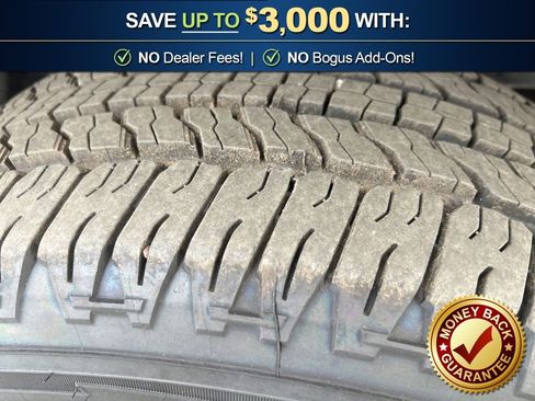 Used 2021 Chevrolet Colorado LT w/ Fleet Safety Package image 11