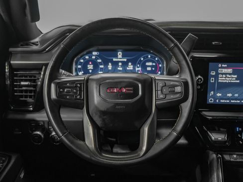Used 2024 GMC Sierra 2500 AT4 w/ AT4 Premium Plus Package AWD/4WD image 15