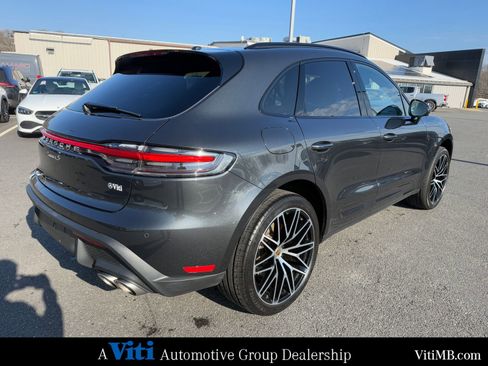 Used 2024 Porsche Macan S image 8