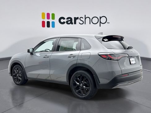 Used 2023 Honda HR-V Sport image 3