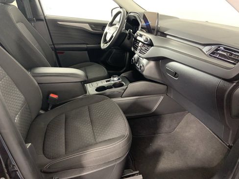 Used 2023 Ford Escape Active image 18