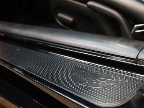 Used 2002 Chevrolet Corvette Z06 w/ Memory Pkg image 35