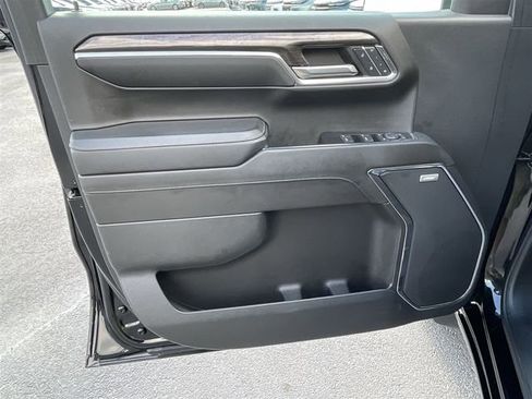 Used 2024 Chevrolet Silverado 1500 LTZ w/ LTZ Premium Package image 26