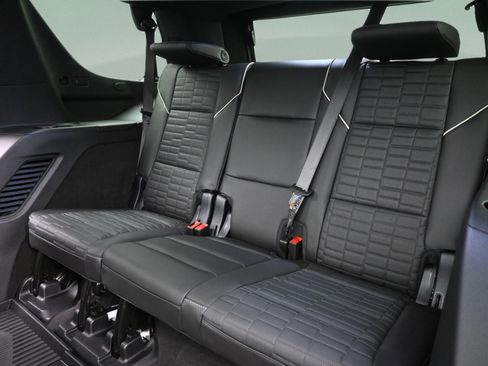 Used 2026 Cadillac Escalade Platinum Sport w/ LPO, ONYX Package AWD/4WD image 23