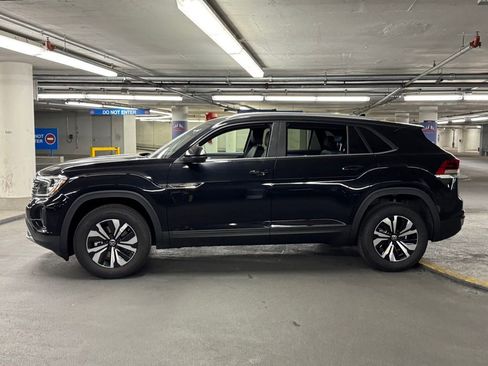 New 2026 Volkswagen Atlas Cross Sport SE image 33