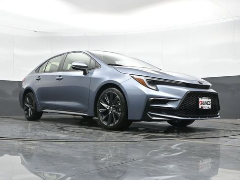 Used 2023 Toyota Corolla XSE image 47