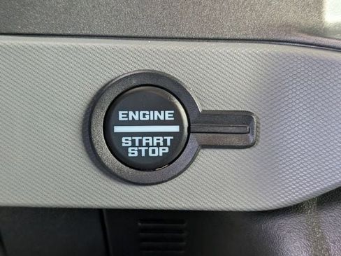 Used 2024 Ford Bronco Black Diamond image 18