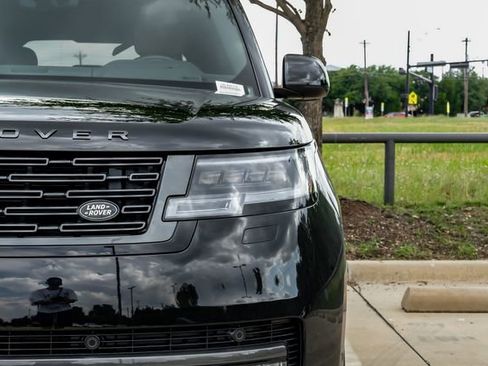New 2026 Land Rover Range Rover SE AWD/4WD image 61