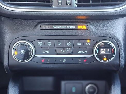 Used 2020 Ford Escape SEL image 25