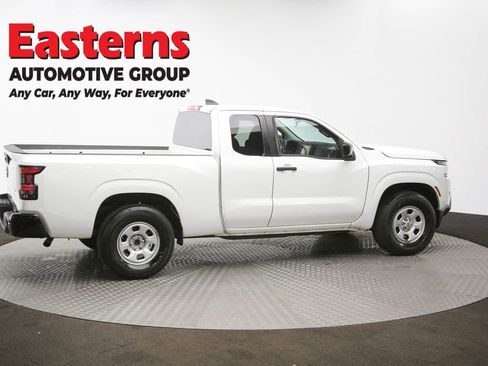 Used 2022 Nissan Frontier S image 42