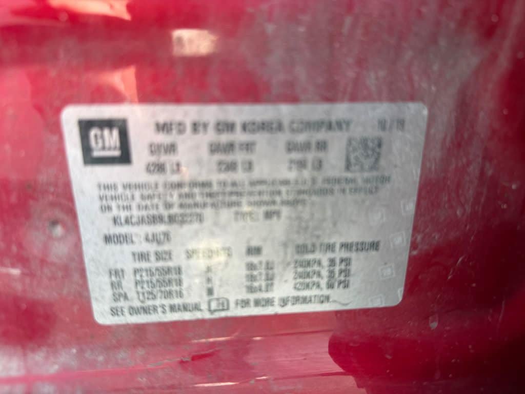 Used 2020 Buick Encore Preferred w/ Safety Package FWD image 29