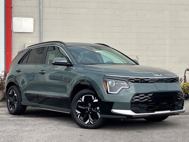 Certified 2025 Kia Niro Wind w/ Wind Preserve Package FWD image 1